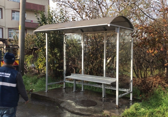 Kdz. Ereğli’de Otobüs Durakları Detaylı Temizlendi