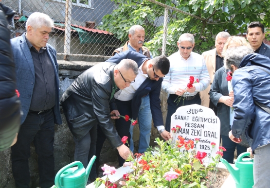 Osman Zeki Oral, Vefatının 12. Yılında Mezarı Başında Anıldı