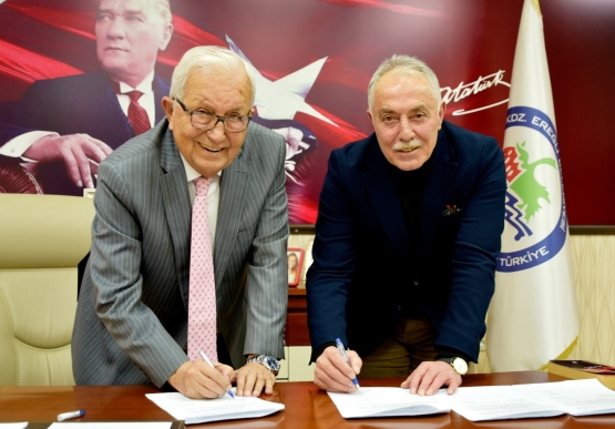 Başkan Posbıyık, Daimi İşçilerin Toplu Sözleşmesini İmzaladı