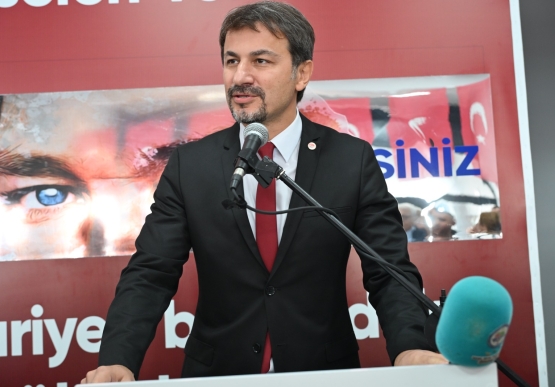 Cumhuriyet Konulu Sergiler Akm’de Açıldı