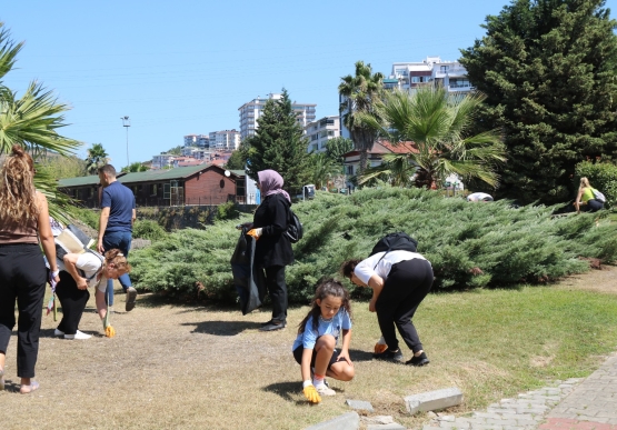 ‘Mahallemde Spor Ve Yoga’ Etkinliklerinin İlki Gerçekleştirildi.